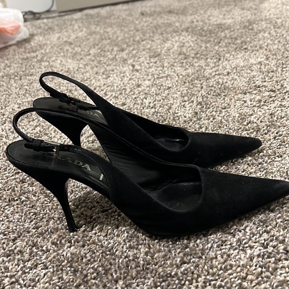 Prada black suede heels - Picture 3 of 8